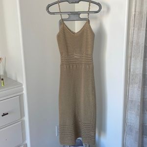 Line and dot crochet midi dress XS